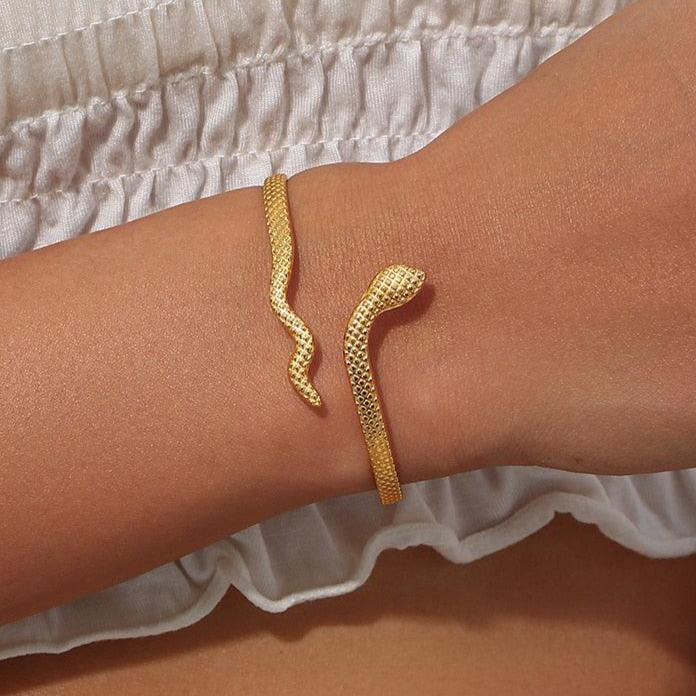 BRACELETE HORUS MEDUZA - Loja Virtual