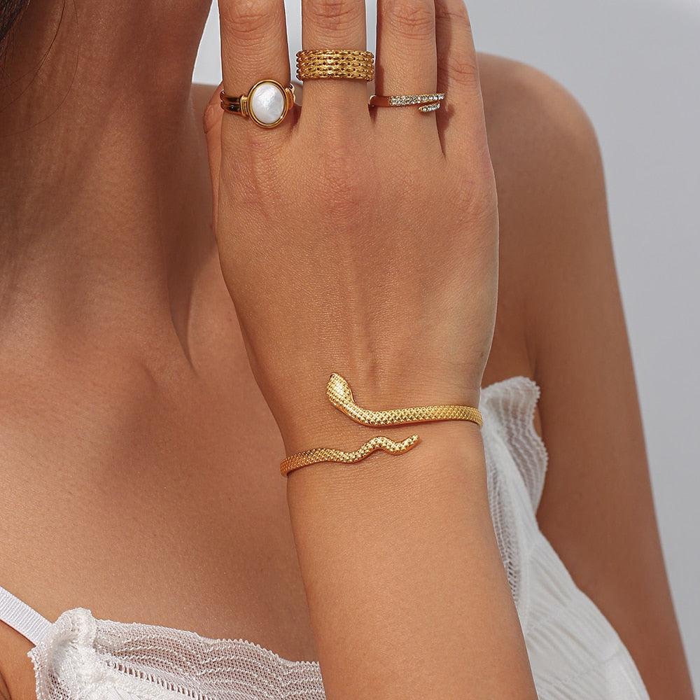 BRACELETE HORUS MEDUZA - Loja Virtual